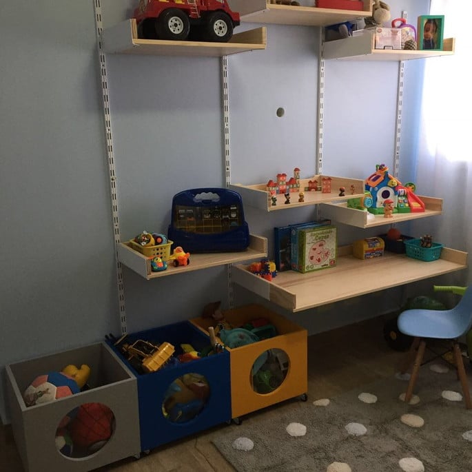 Caixa de Brinquedos Organizadora com Frente de Acriílico