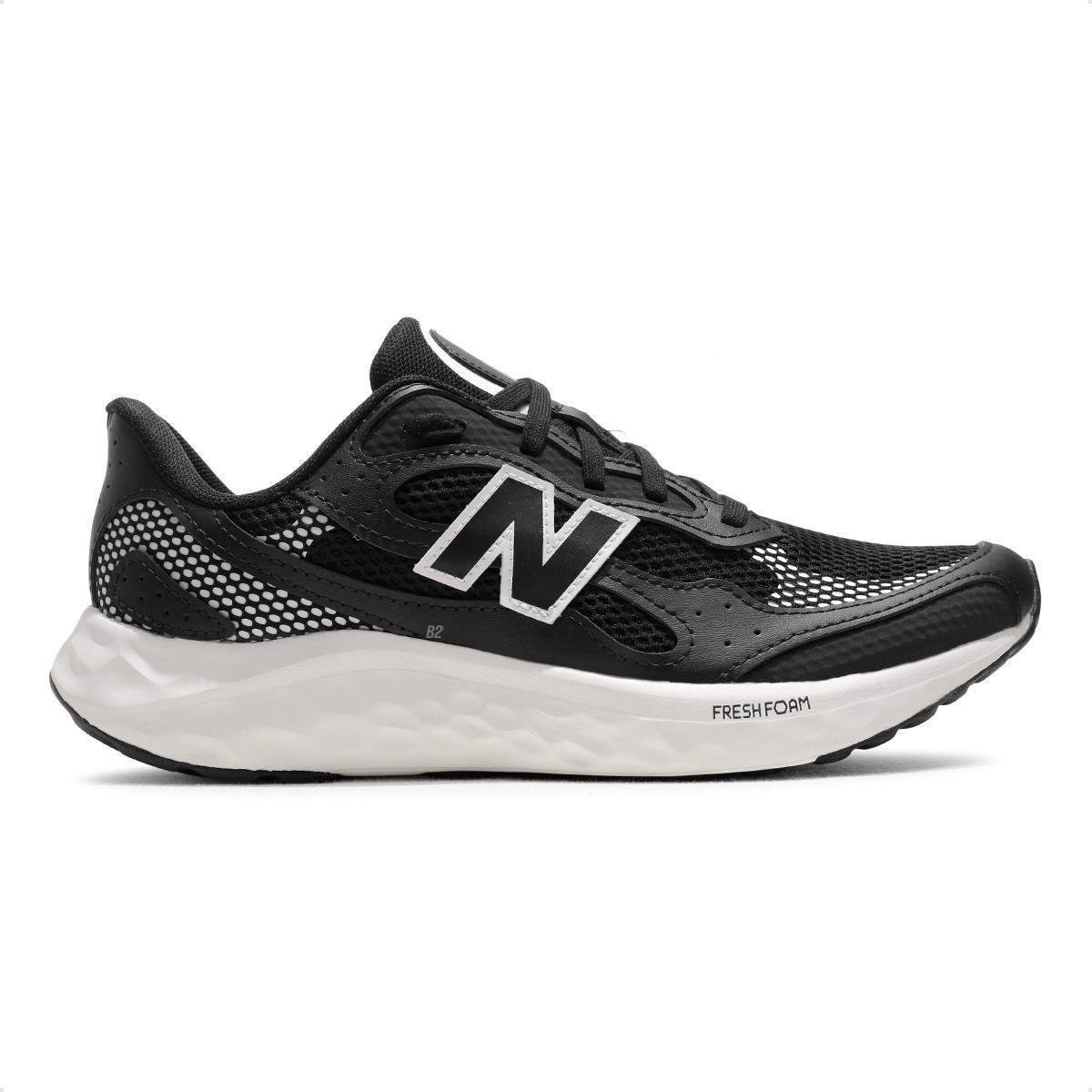 Tênis New Balance Fresh Foam Arishi V4 Feminino - Preto+Bege