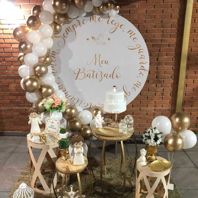 Mesa de Decoração Batizado - Aluguel