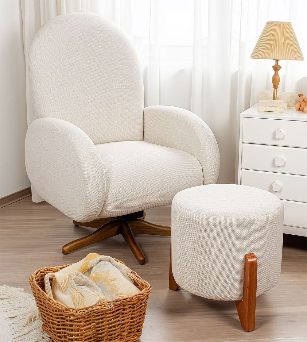 Poltrona Amamentação Bia Balanço e Giro com Puff