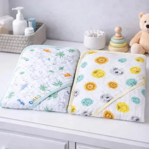 Kit 2 Toalhas Fraldas De Banho Bebê Com Capuz Soft Macia Branco