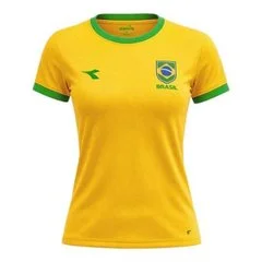 Camiseta do Brasil Diadora Campione Feminina