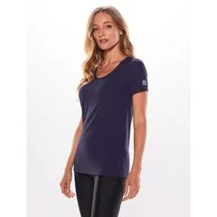 Camiseta Manga Curta Lisa Essentials