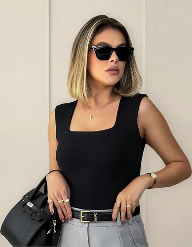 Blusa Regata Feminino Decote Quadrado Alça Grossa Casual
