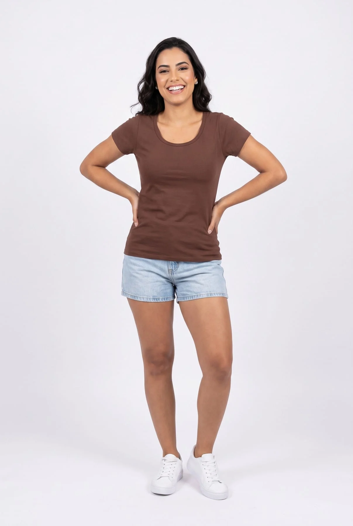 Blusa Feminina Básica em Algodão Marrom Escuro - imagem 1