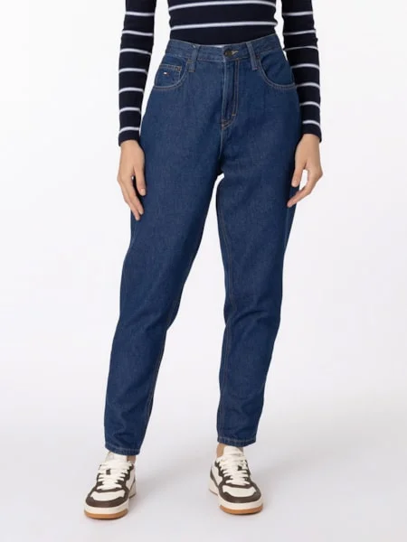Calça Jeans Mom Cintura Alta Corte Afunilado