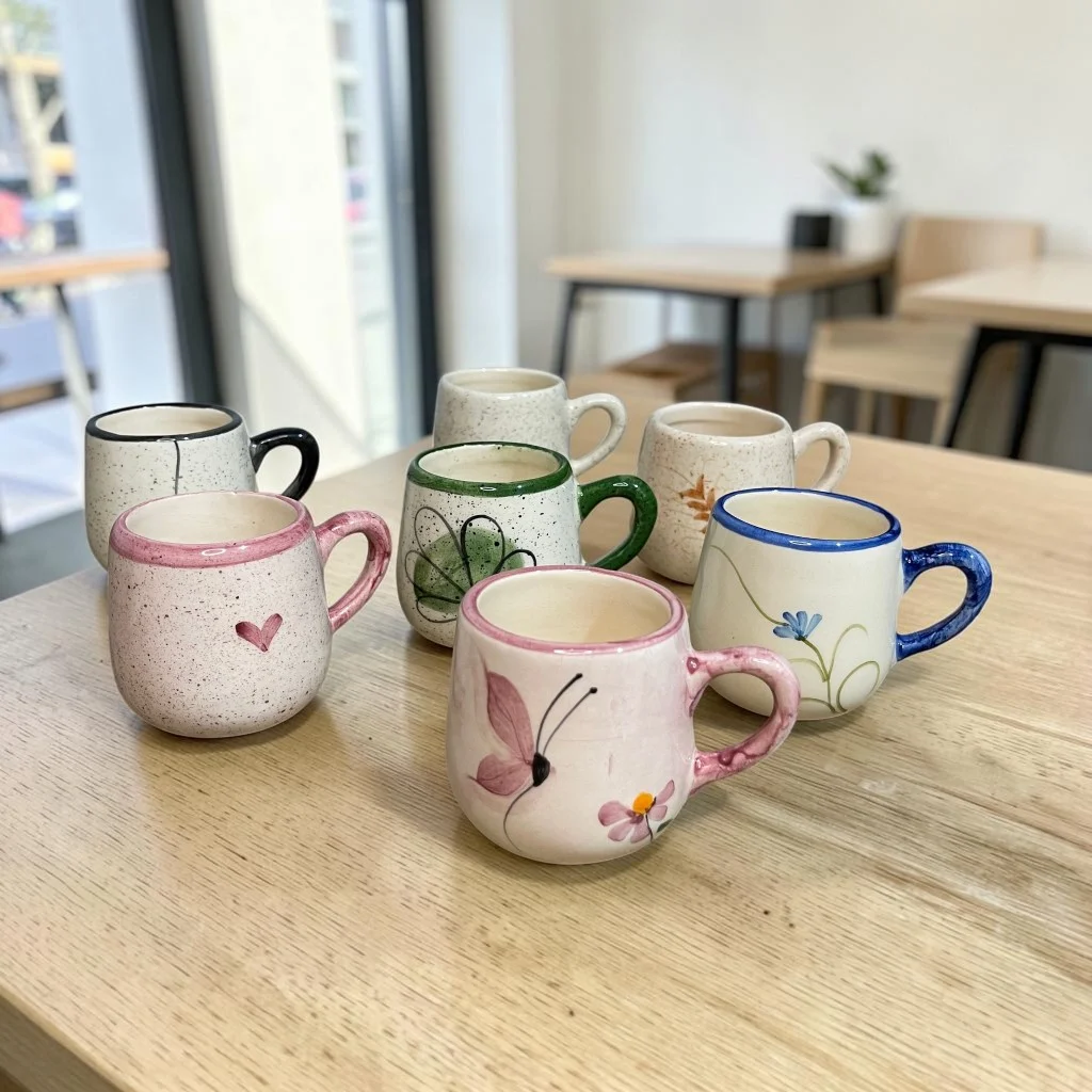 Caneca Xícara Café Bojuda 100ml Cerâmica Decorada Pintada a Mão