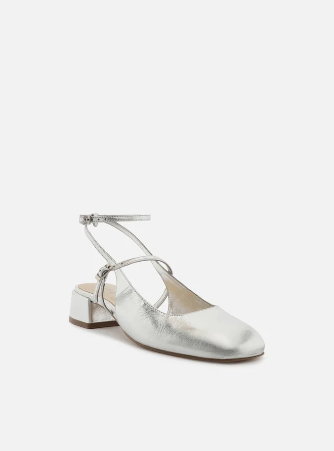 Scarpin Prateado Salto Bloco Fivela Slingback