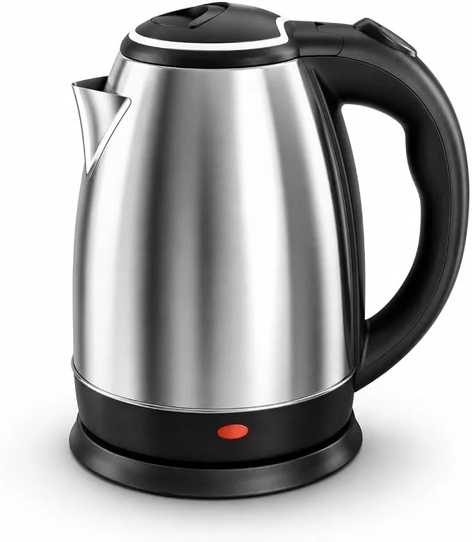 Chaleira Elétrica 1.8 Litros Inox Desligamento Automatico Cor Aço 220V Aquecimento Rápido Segura Café Chá Fácil Abertura Premium GT (220V)