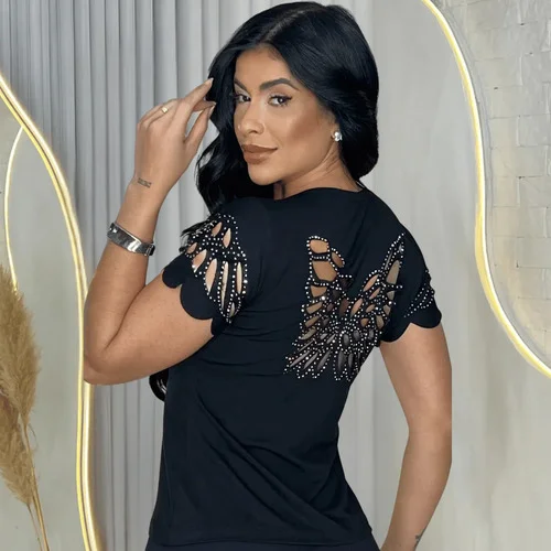 Blusa Feminina Baby Look Corte A Laser Borboleta Brilhosa