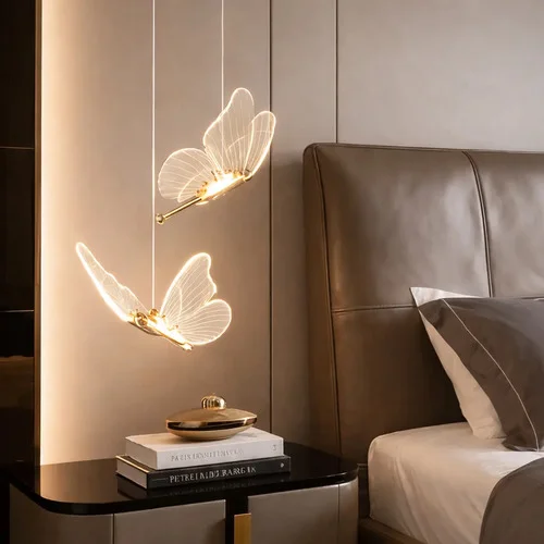Luminária Pendente LED em Formato de Borboleta, Luminária Decorativa Moderna com Design Elegante 110–265V, Luz Tricolor Ajustável, Ideal para Quartos, Mesas de Cabeceira e Corredores, Tieesa Dourado