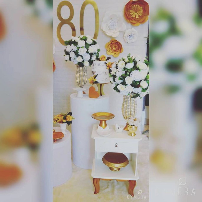 Aluguel Pegue e Monte 80 Anos