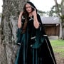 Vestido medieval elfa verde conjunto com capa