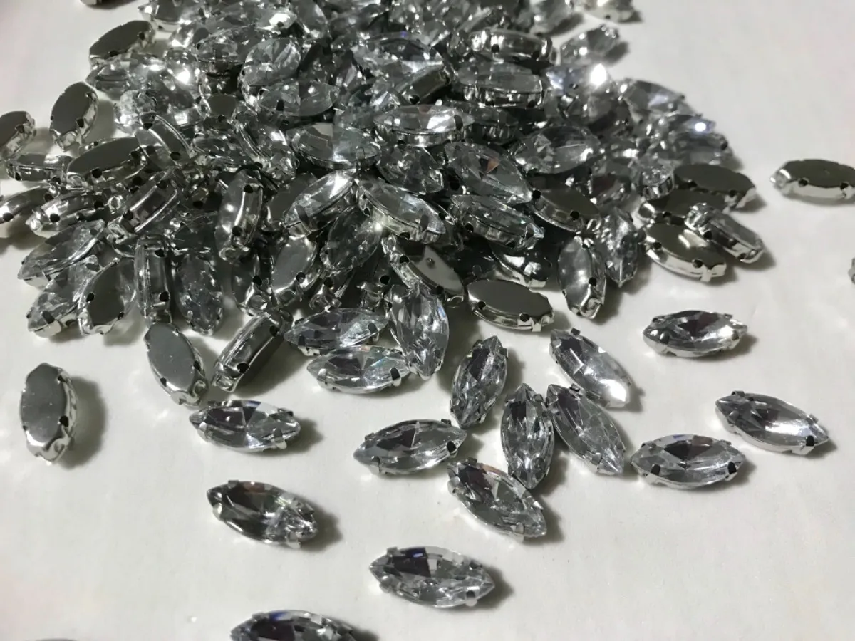 Strass Engrampado Caixa Metal Navete Arroz 6x12mm 50 Peças