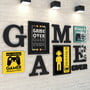 KIT 2 CONJUNTOS QUADROS E LETRAS GAME OVER