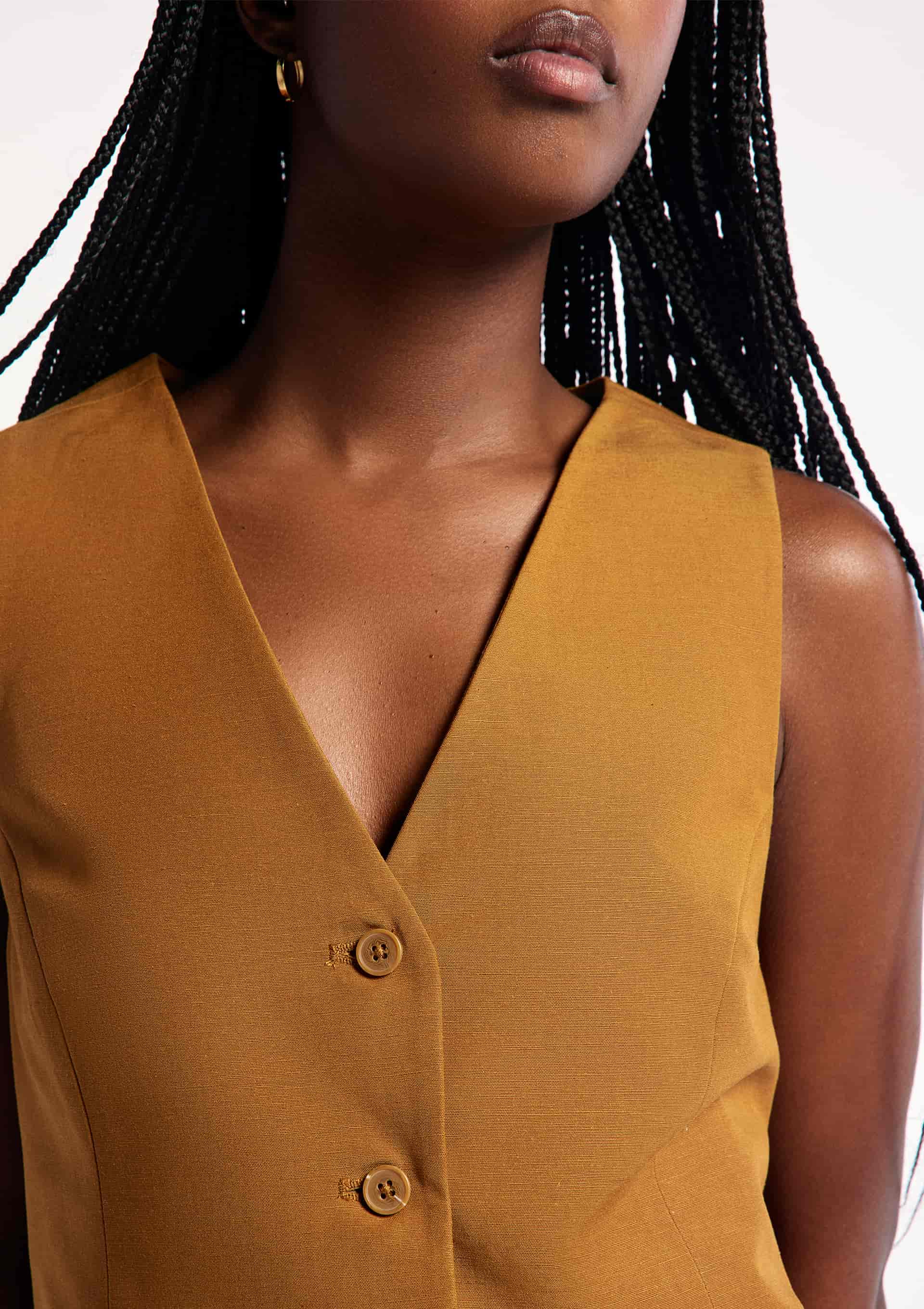 Colete Feminino Decote V Com Linho - Marrom