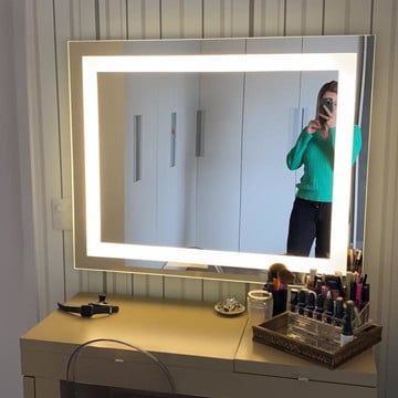 Espelho Retangular com Iluminação de Led - 80cm x 60cm
