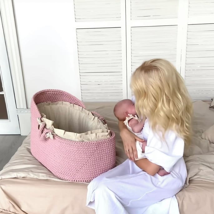Cesto Moisés de Crochê para Bebê/ Berço Portátil para Sala