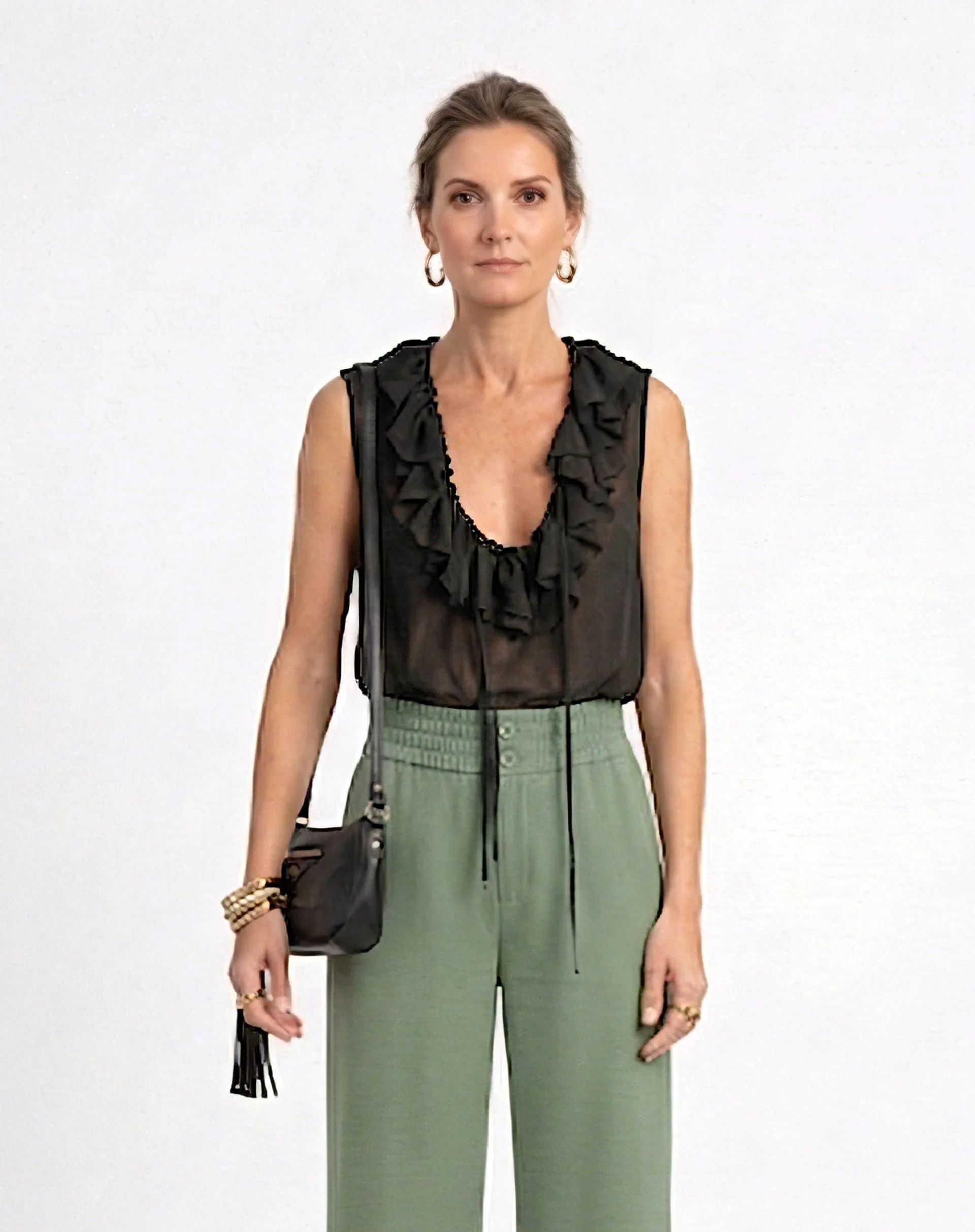 Blusa
  

  
    com
  

  
    Gola
  

  
    de
  

  
    Babados