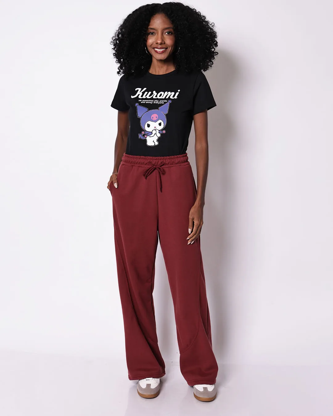Calça Moletom Feminina com Recortes e Bolsos Vinho