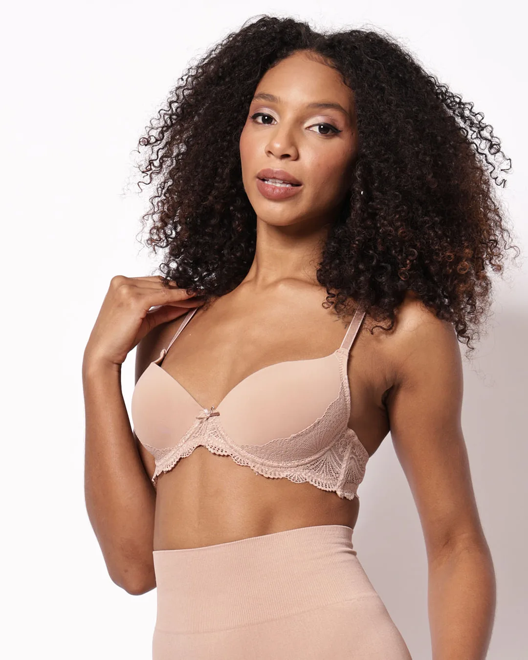 Sutiã Feminino com Base Bojo e Renda Marrom