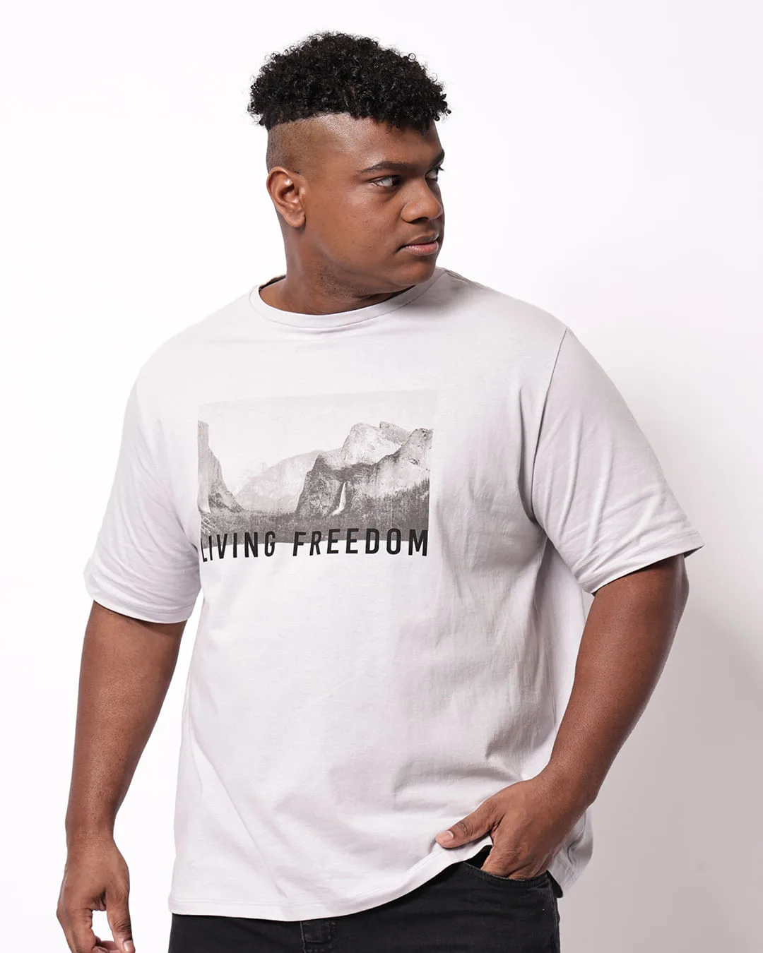 Camiseta Plus Size Masculina Algodão Freedom Cinza
