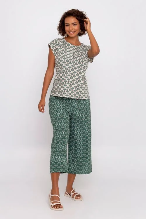 Calça Pantacourt Feminina Casual com Estampa Paisley Verde