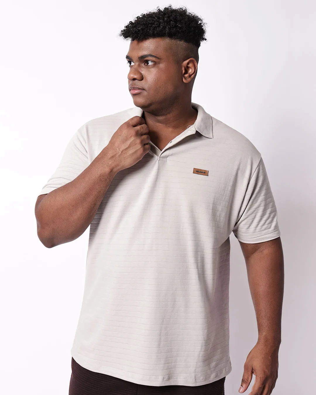 Camisa Polo Plus Size Masculina Texturizada Bege