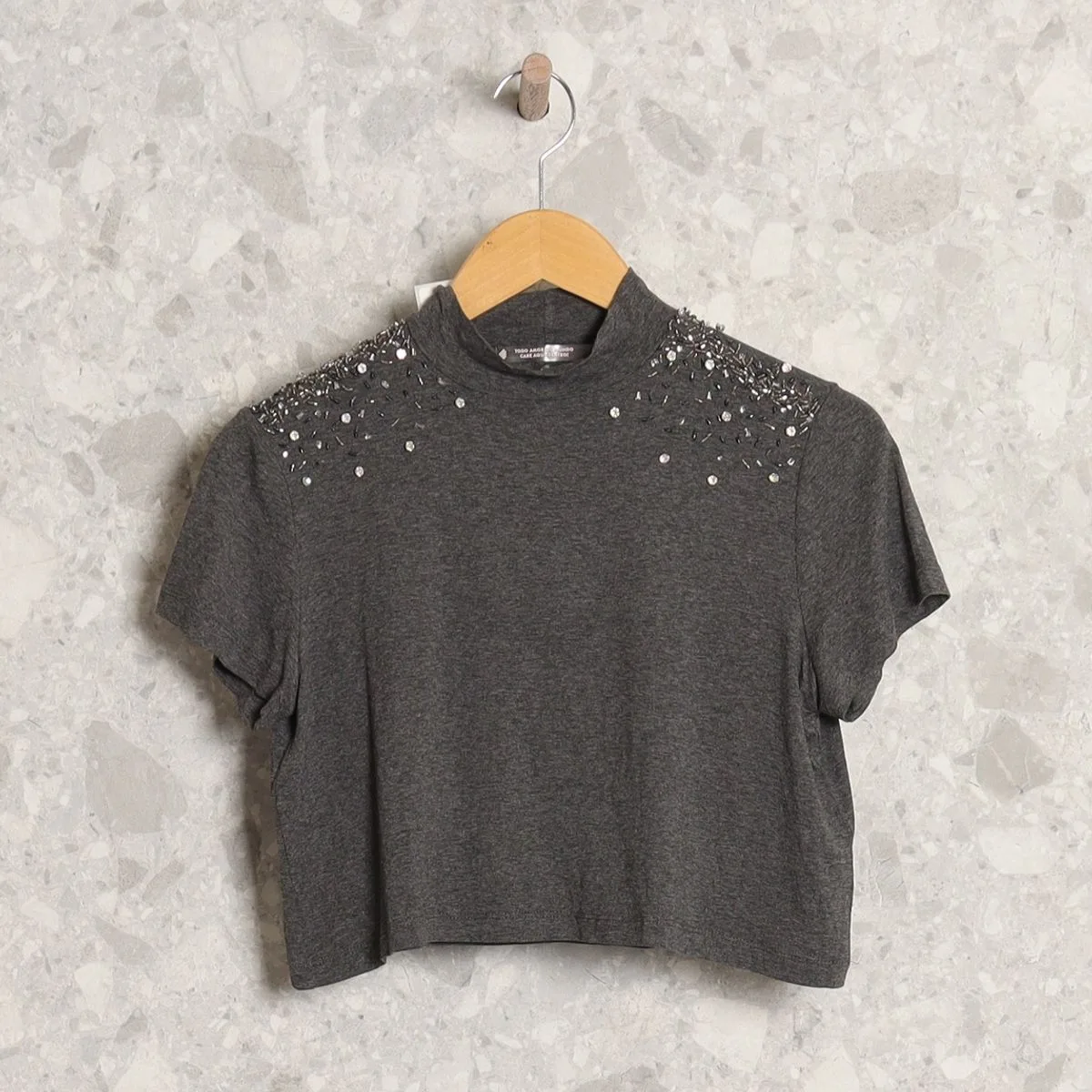 cropped cinza escuro charth