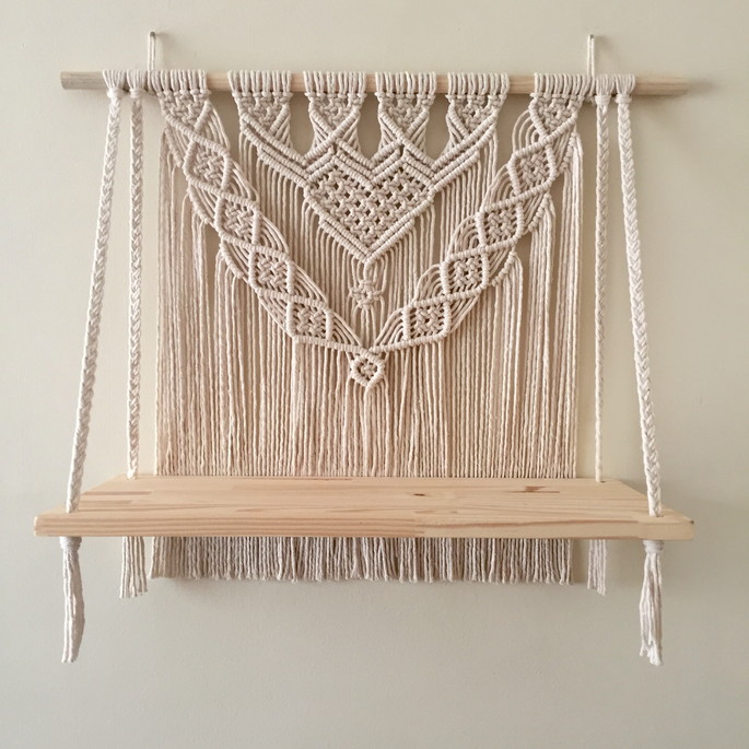 Painel com Prateleira Macramê Grande