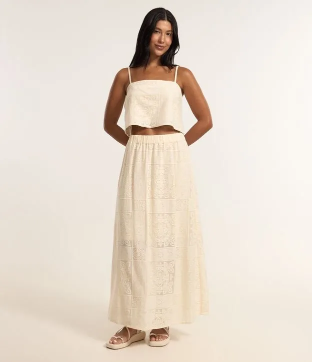 Saia Midi Evasê com Estampa Guipire Floral e Cós Elástico