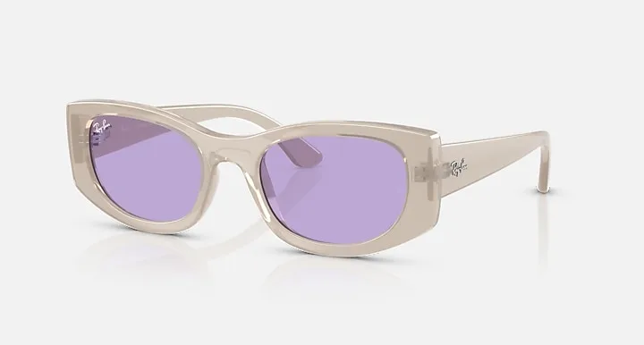 Ray-Ban RB4446L BIO-BASED Bege-opalino|Opaline Beige with Lilás total|Full Lilac Cor uniforme|Solid Color lens