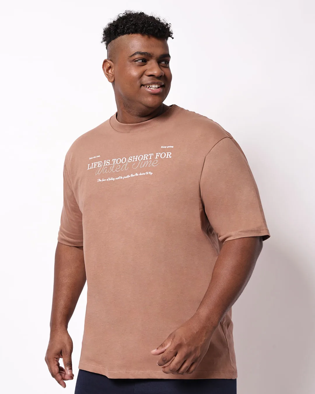 Camiseta Plus Size Masculina Algodão Estampa Frontal Marrom