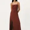 vestido longo marrom alças finas