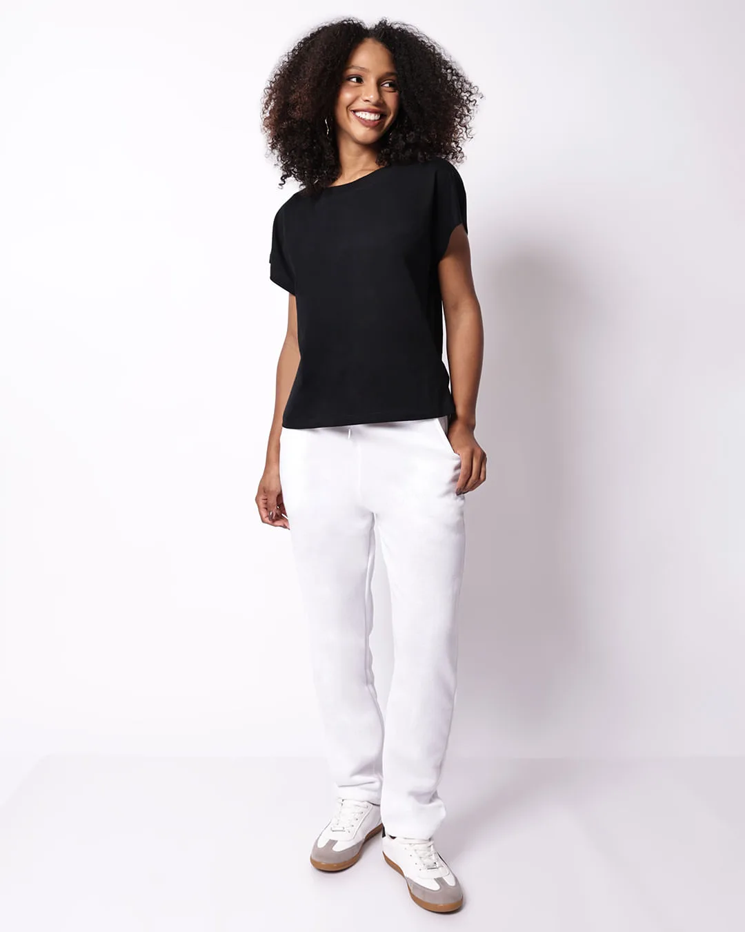 Calça Moletom Feminina Reta com Bolsos Branca