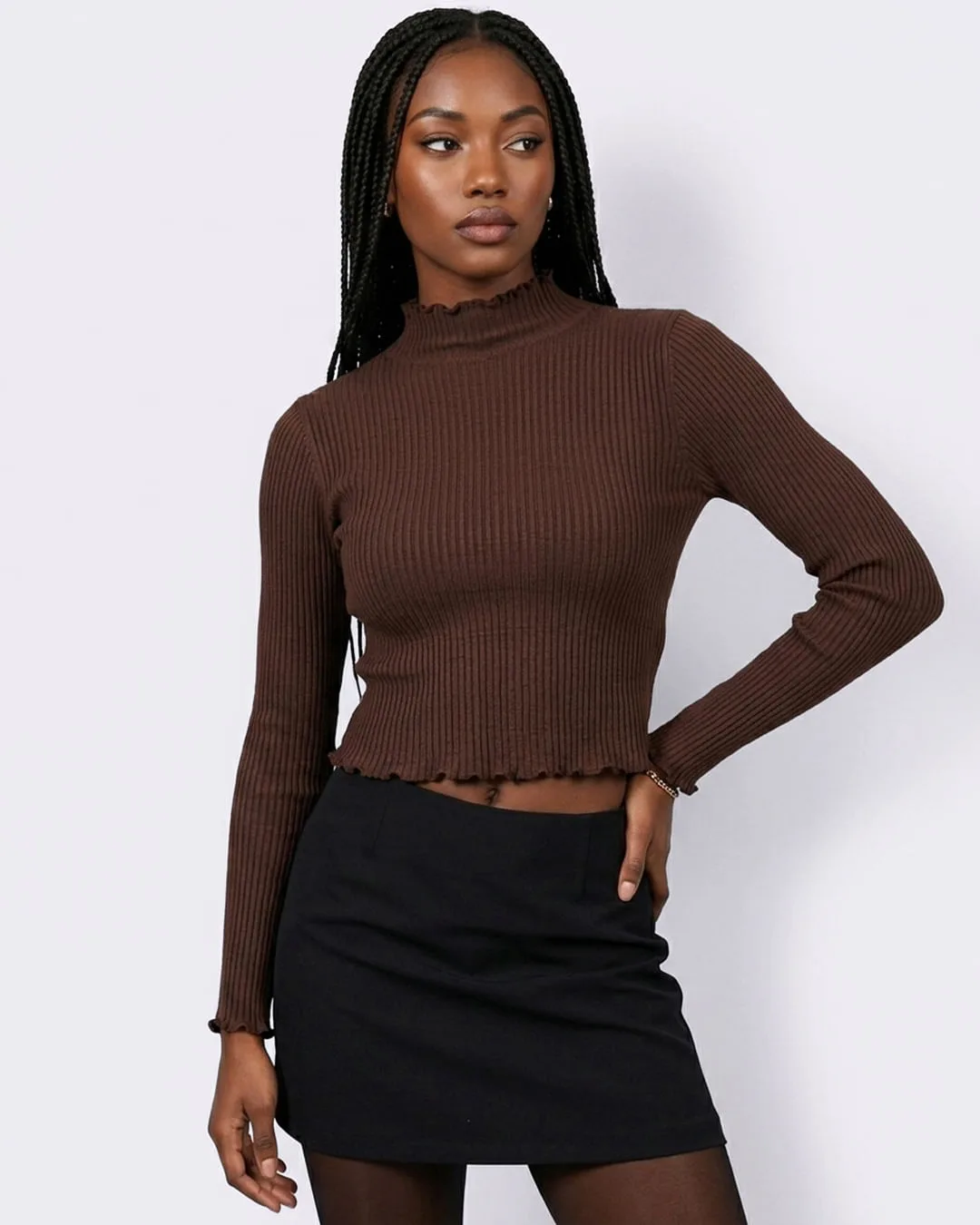 Blusa Feminina Cropped Tricô Canelada Gola Alta Marrom