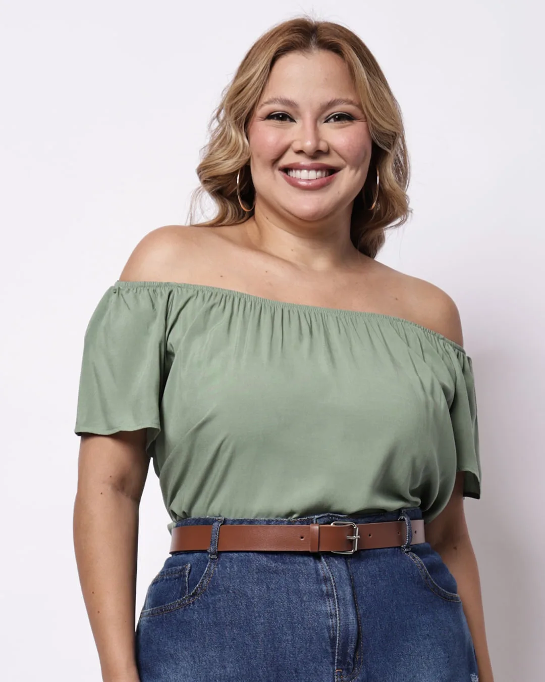Blusa Plus Size Feminina Berry & Co. Ciganinha Viscose Verde