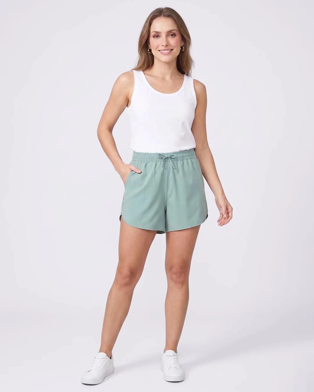 Short Feminino Microfibra com Bolsos Verde