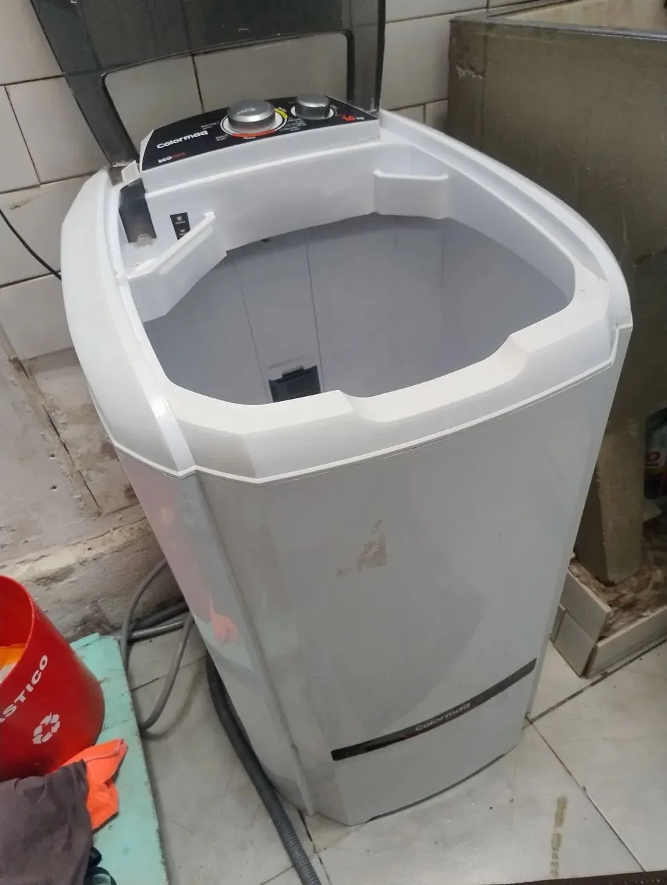 Vendo tanquinho pra quem tem interesse de arrumar