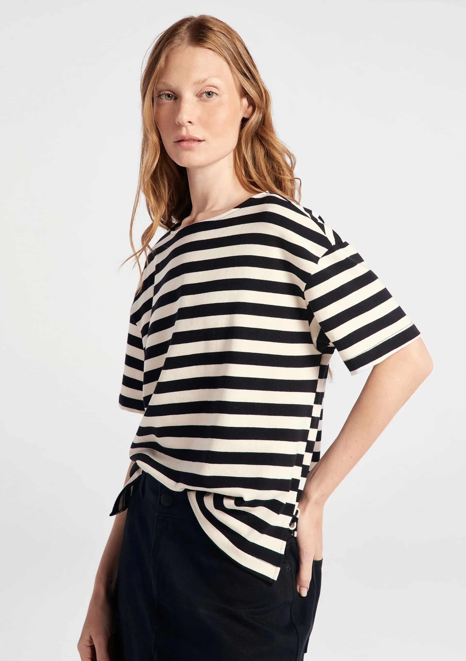 Blusa Feminina Em Malha Listrada - Preto