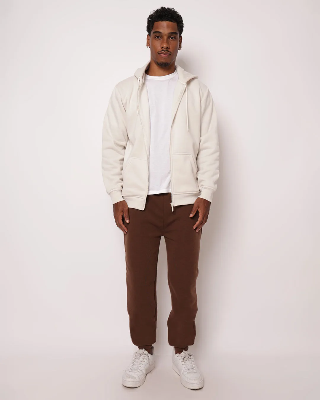 Calça Moletom Masculinna Jogger com Bolsos Marrom