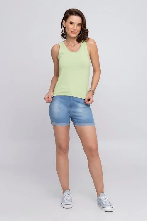 Shorts Feminino Caedu Jeans Claro Barra Virada Conforto e Estilo