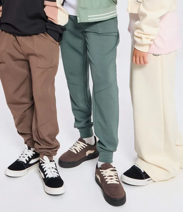 Calça Jogger Infantil em Modal com Recortes - Tam 5 a 14 Anos