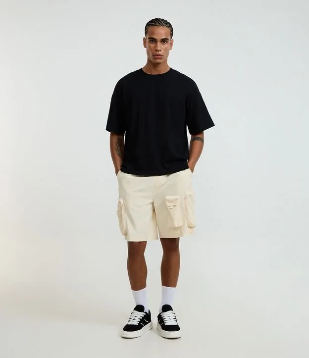 Bermuda Baggy Cropped com Bolsos