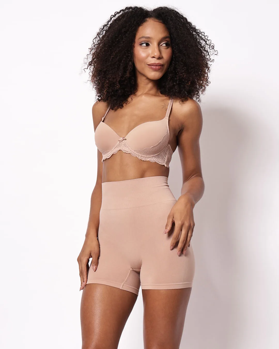 Bermuda Feminina Modeladora Alta Bege