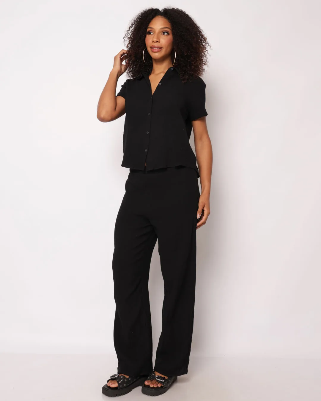 Calça Feminina Reta Algodão Berry & Co. Preta
