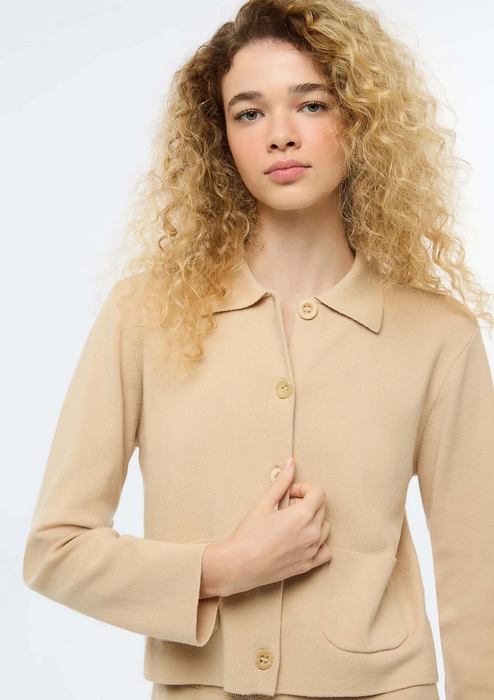 Cardigan Feminino Em Tricô - Bege