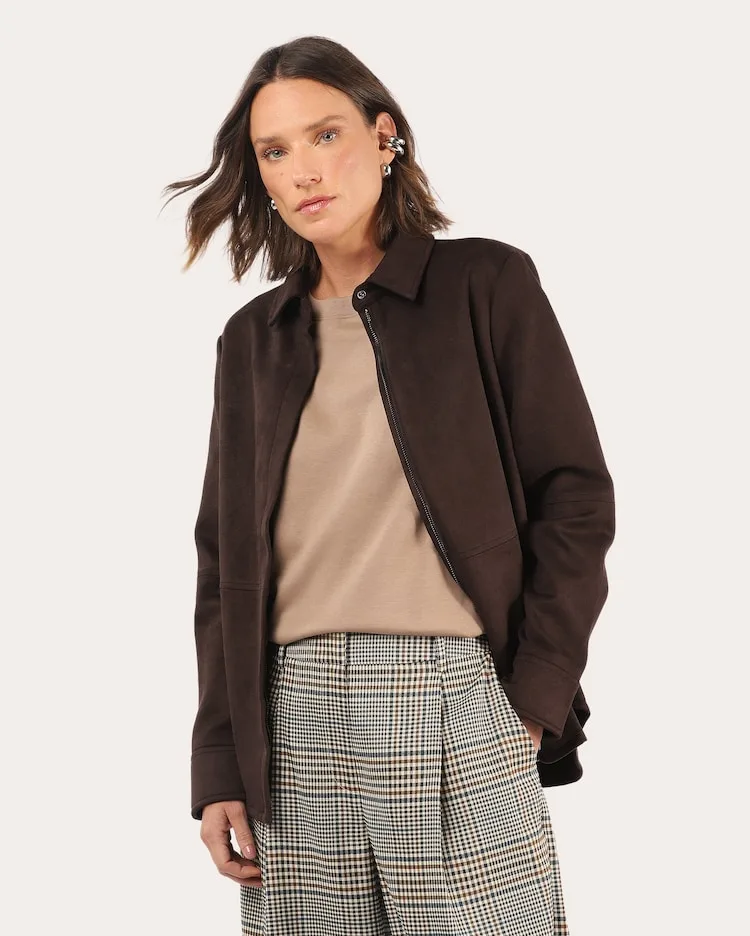 Camisa feminina em suede - marrom