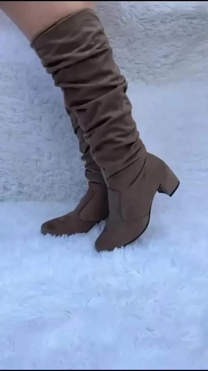Bota Over Enrugada Cano Longo Com Ziper Salto Baixo Moda 452