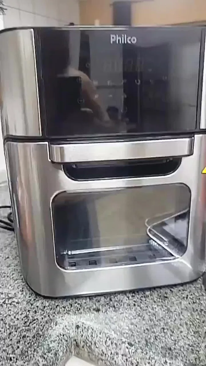 Fritadeira Elérica Air Fryer Oven Philco Pfr2200 12 litros 4 Em 1 1800w Cor Preta